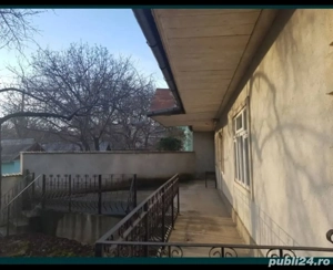 Teren + Casa Central în HUȘI - imagine 4