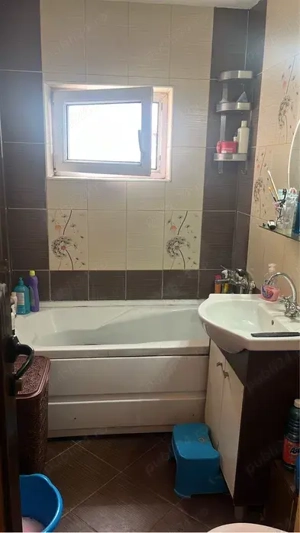 3 camere Micro 3,mobilat si utilitat, zona scolii 11  - imagine 6