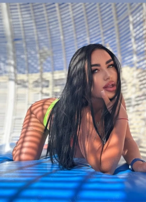 22 ani libera la web Content sexting Role play