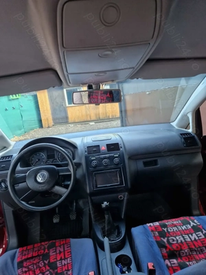 Vw Touran 1,6 Fsi 2004 - imagine 8 Vw Touran 1,6 Fsi 2004 - imagine 8