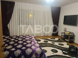 2 Case individuale moderne renovate 500 mp teren de vanzare Sibiu - imagine 10