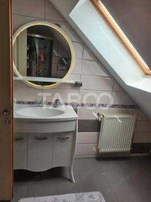 2 Case individuale moderne renovate 500 mp teren de vanzare Sibiu - imagine 17