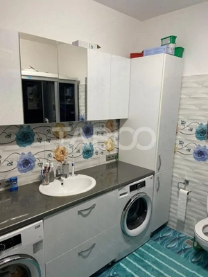 2 Case individuale moderne renovate 500 mp teren de vanzare Sibiu - imagine 20