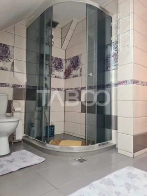 2 Case individuale moderne renovate 500 mp teren de vanzare Sibiu - imagine 16