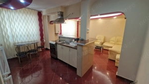 Inchiriez apartament 3 camere - imagine 2