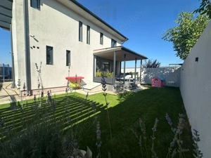 Casă spațioasă și complet amenajată în Comuna Berceni, Strada Miorița. - imagine 13