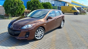 Mazda 3 ,1.6 benzina 105 cai euro 5 kenko ,160.000 km ,clima,pilot,incalzire scaune Import Germania