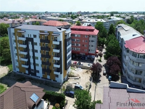 Sp com 277 mp, se poate inchiria si jumatate, bl nou, Lic Unirea