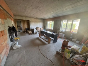 Sp com 277 mp, se poate inchiria si jumatate, bl nou, Lic Unirea - imagine 15