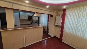 Inchiriez apartament 3 camere - imagine 5