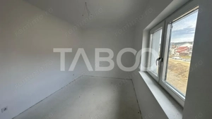 Apartament 3 camere 85 mpu parcare inclusa cu balcon zona Vest Sibiu - imagine 9