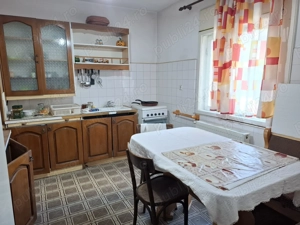 Comision cumparator 0% , Casa parter cu  etaj si teren 430mp.  - imagine 7