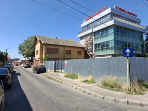 Comision cumparator 0% , Casa parter cu  etaj si teren 430mp.  - imagine 4