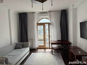 inchriez apartament calea victoriei vis a vis de radisson 57 mp 2 camere   restaurante   cafenele 