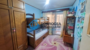 APARTAMENT 3 CAMERE DECOMANDAT, ETAJ 1 - imagine 12