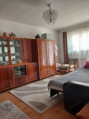 Apartament 2 camere, etaj intermediar, cartier Plopilor - imagine 3 Apartament 2 camere, etaj intermediar, cartier Plopilor - imagine 3