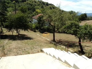 Casă cu teren 3800 mp,situată in com. Berislăvesti - imagine 12
