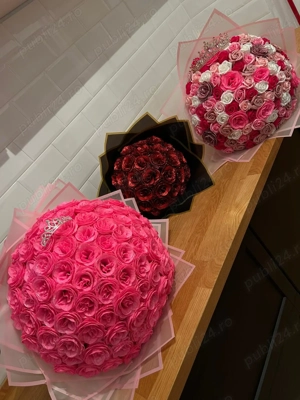 Buchete de flori trandafiri săpun în culori și dimensiuni variate - livrare în toată țara  Stitch 
