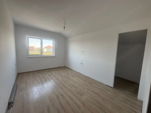 Duplex - 4 camere - Comision 0 - Moșnița Nouă, situat aproape de 4 benzi - imagine 8 Duplex - 4 camere - Comision 0 - Moșnița Nouă, situat aproape de 4 benzi - imagine 8