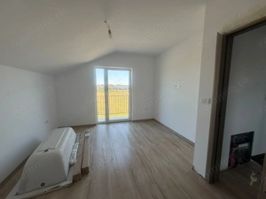 Duplex - 4 camere - Comision 0 - Moșnița Nouă, situat aproape de 4 benzi - imagine 10 Duplex - 4 camere - Comision 0 - Moșnița Nouă, situat aproape de 4 benzi - imagine 10