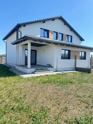 Duplex - 4 camere - Comision 0 - Moșnița Nouă, situat aproape de 4 benzi - imagine 3 Duplex - 4 camere - Comision 0 - Moșnița Nouă, situat aproape de 4 benzi - imagine 3