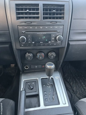Dodge Nitro 2.8Crd - imagine 9