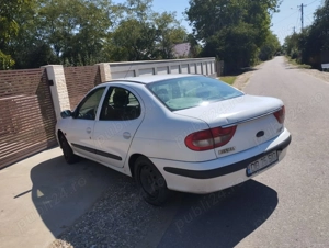 Renault Megane 1,9 dCI din 2002 - imagine 5