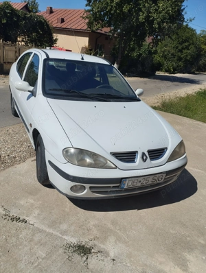 Renault Megane 1,9 dCI din 2002 - imagine 6