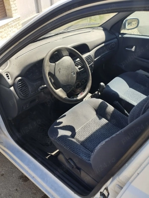 Renault Megane 1,9 dCI din 2002 - imagine 4