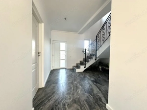 Duplex elegant, 4 camere, 112 mp utili, 280 mp teren - Covaci  - imagine 10