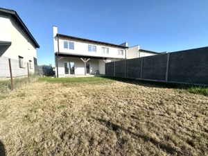 Duplex elegant, 4 camere, 112 mp utili, 280 mp teren - Covaci  - imagine 12