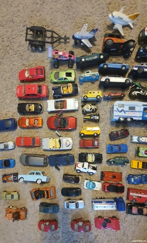 Machete masini masinute metal plastic colectie 105buc  - imagine 2