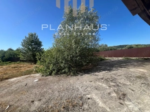 Constructie la rosu Săcălășeni ,Maramureș,ideal pensiune ,dezvoltare turistică/casă,950 mp teren - imagine 4