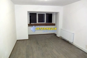 Apartament 4 camere de vanzare in Alba Iulia zona Cetate Bulevard vedere panoramica