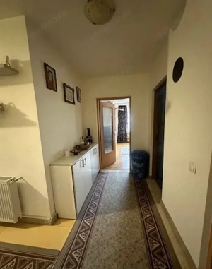 Apartament 3 camere, 82 mp, parter înalt + boxă 30 mp + 2 locuri de parcare - imagine 3
