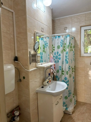 Apartament 3 camere de vanzare - imagine 12