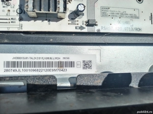 Main rsag7.820.9580 de Hisense 55A5700F  - imagine 2