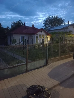 Vand casa 3 camere Roman 