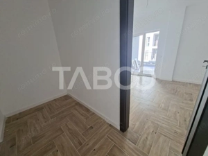 Spatiu de birouri la etajul 1 Turnisor Belvedere - amenajare dupa plac - imagine 4