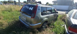 Nissan X Trail 2,2 - imagine 3