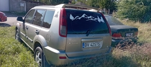 Nissan X Trail 2,2 - imagine 4