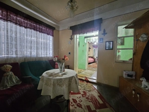 Casa Individuala, la intrarea in Ghiroda, pe CF de Timisoara. Gradina generoasa - imagine 2