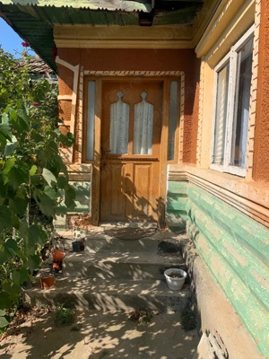 Casă bătrânească+ curte 500mp - imagine 5
