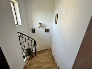Vila superba Str Safirului la 2 min de Ghencea și 10 min M Raul Doamnei - imagine 7