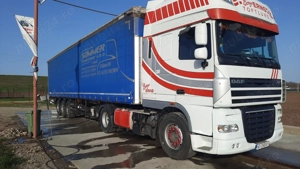 Ansamblu Cap tractor DAF XF 105 anul 2012 + Remorca