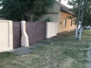 Proprietate central cu potențial  de dezmembrare