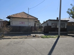 Casă de vânzare în Oltenița, str. Cuza Vodă nr. 37, 480 mp