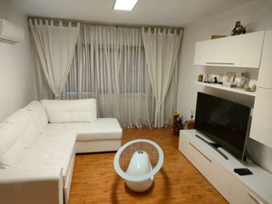 Apartament modern ,decomandat,3 camere   aer condiționat, centrală nouă, mobilat 