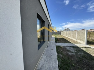 Mosnita Noua-Duplex pe Parter-Predare la Cheie - imagine 5