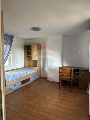 Casă spațioasă în Ciritei, gata de mutat - imagine 13